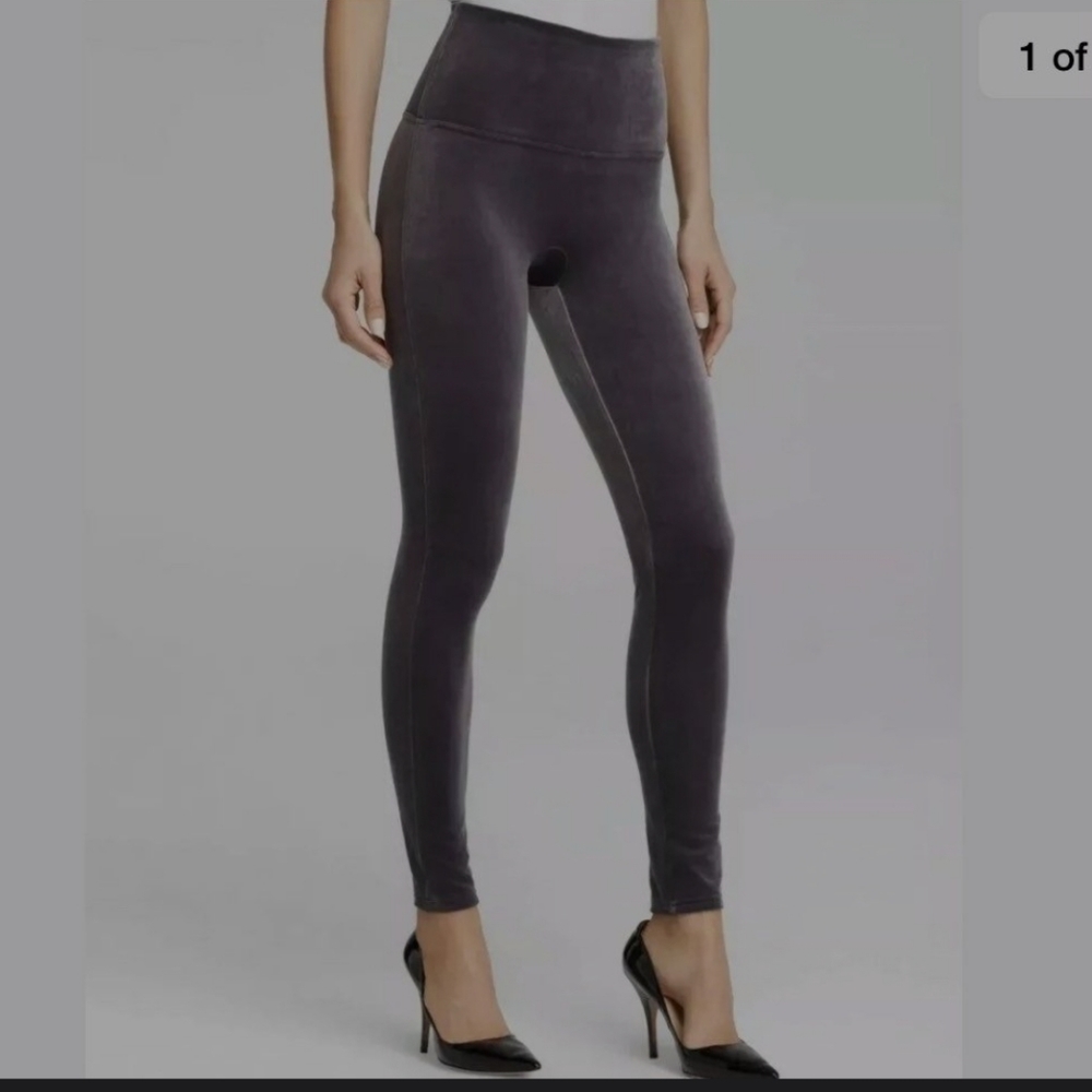 SPANX LEGGINGS -SIZE 1X , VELVET Grey silver shine